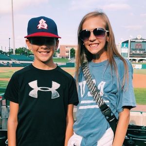 Meet your Posher, Carly